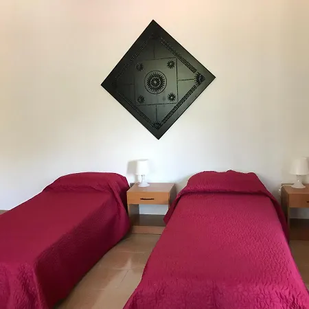 Hébergement de vacances La Corbula - - Q5992 *